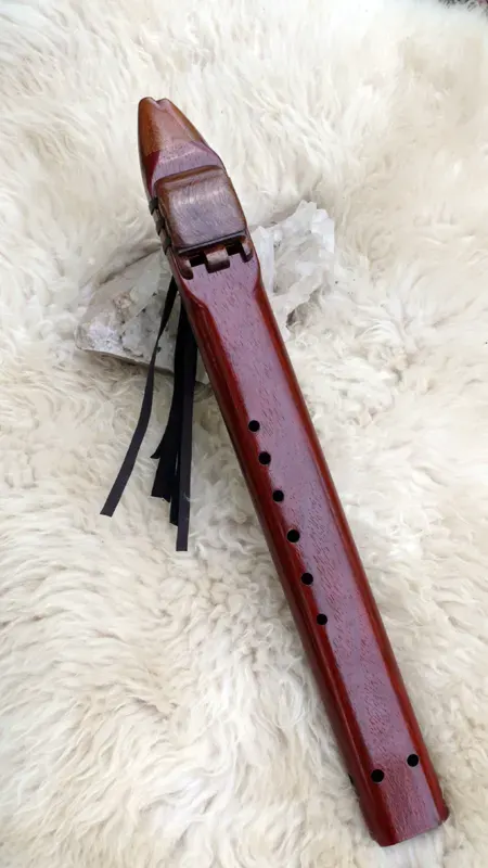 7 Hole Drone Flute in the Key of E of Padauk and Sapele wood — product photo