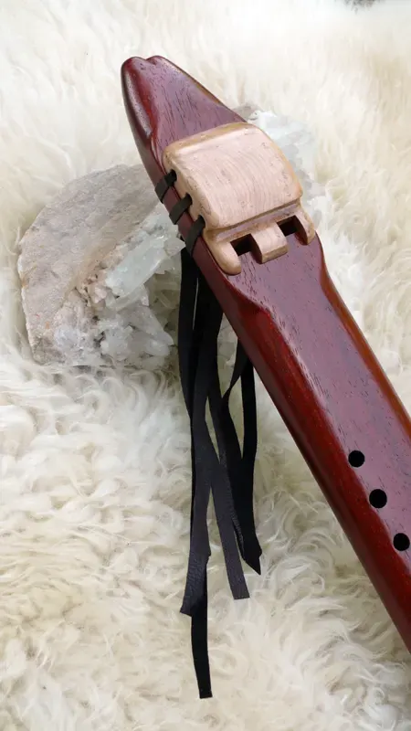 Native American Style Drone Flute 7 Hole Key of F in Padauk and Maple woods — product photo