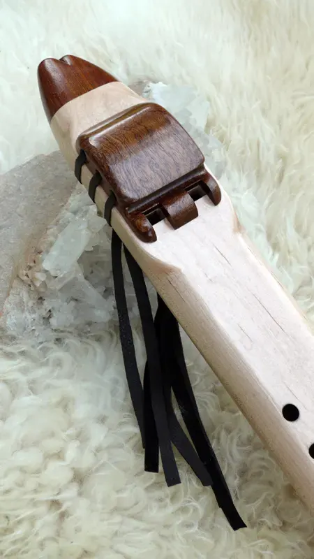 7 Hole Drone Flute in the Key of E of Maple and Sapele wood — product photo