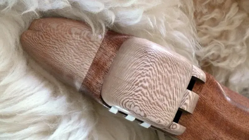 7 Hole Drone Flute in the Key of E of Sapele wood with Lacewood accents — product photo