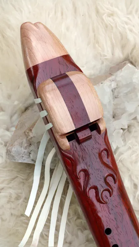 Native American Style Drone Flute 7 Hole Key of F of Padauk and Hard Maple woods — product photo