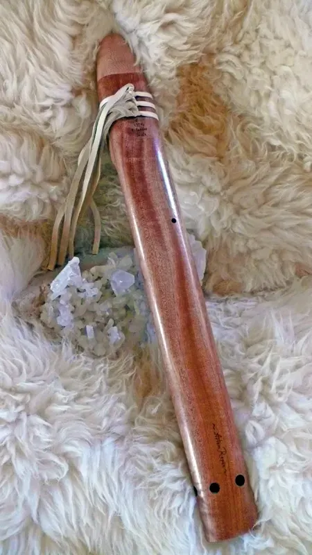 7 Hole Drone Flute in the Key of E of Sapele wood with Lacewood accents — product photo
