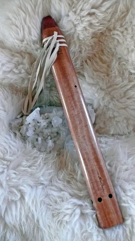 Sapele wood Drone flute with Padauk accents in the Key of E — product photo