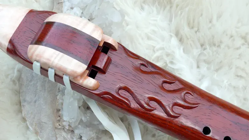 Native American Style Drone Flute 7 Hole in the Key of E with Flame Carving — product photo