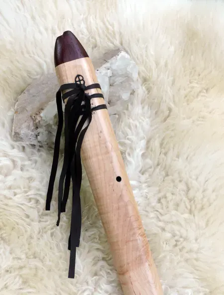 Native American Style Drone Flute 7 Hole Key of G — product photo
