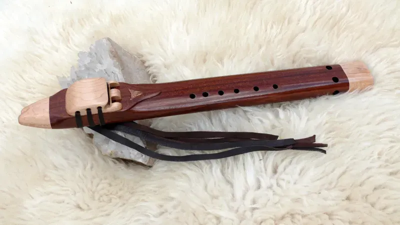 Native American Style Drone Flute 7 Hole Key of F# — product photo