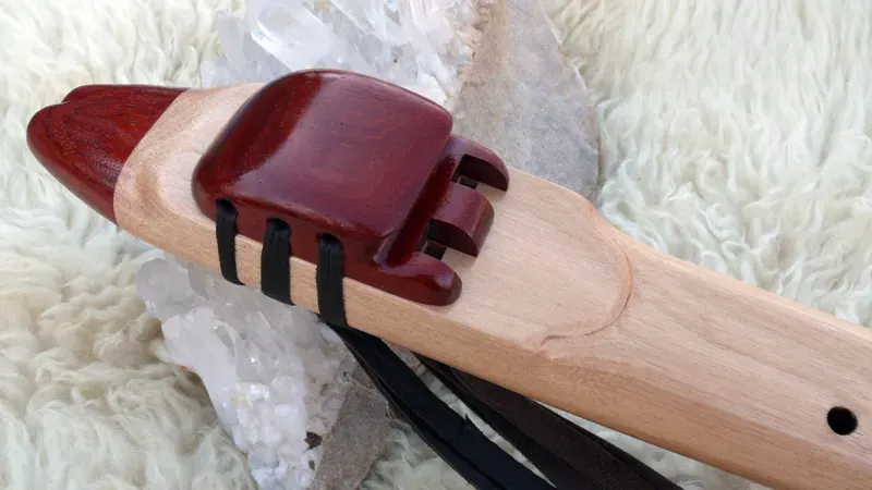 Native American Style Drone Flute 7 Hole Key of F sharp — product photo