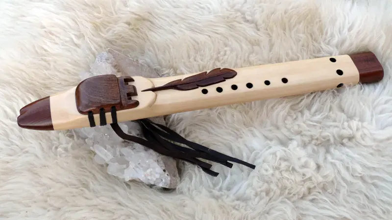 Native American Style Drone Flute 7 Hole in the Key of G — product photo
