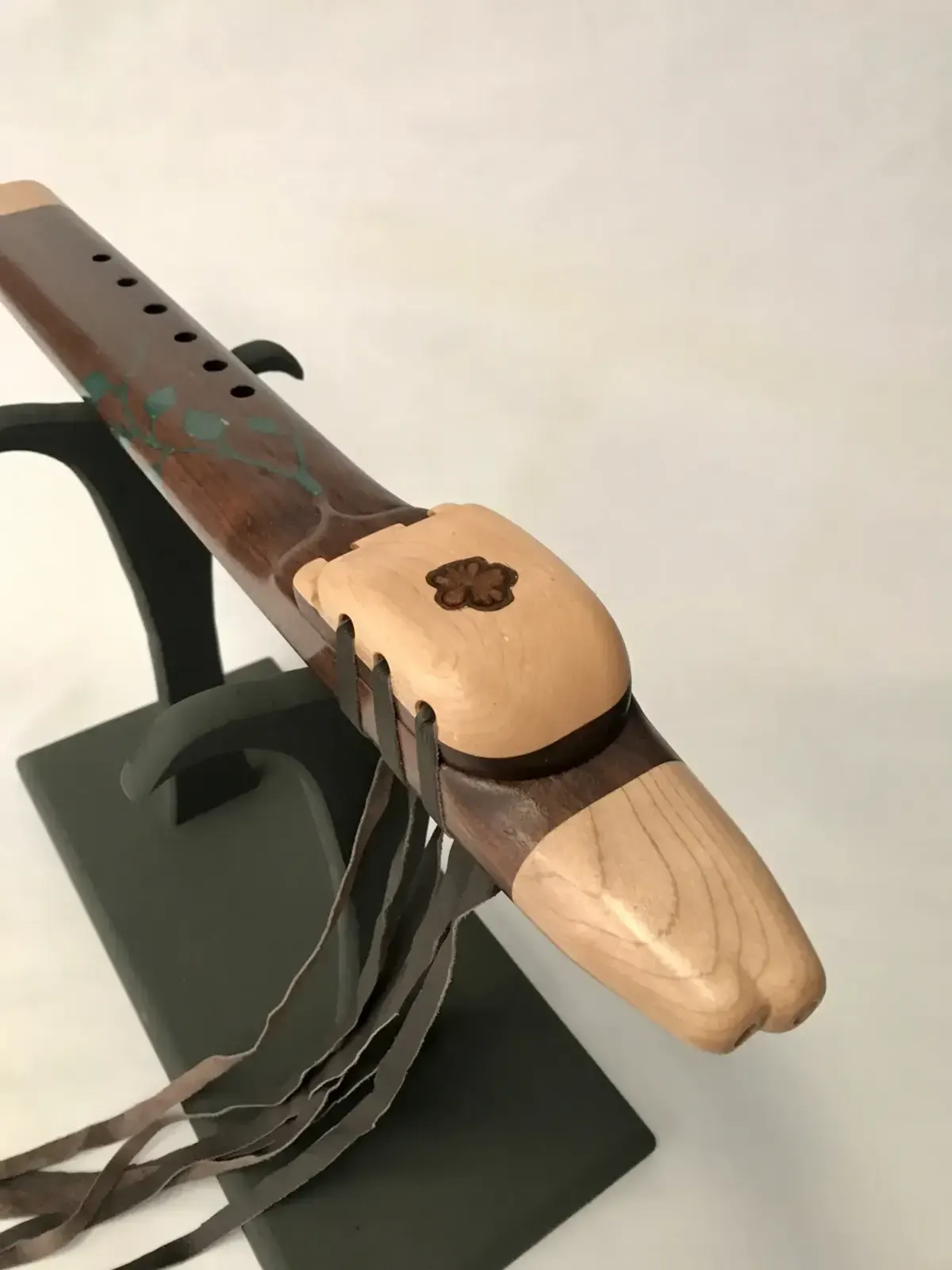 Native American Style Drone Flute – Key of E – Walnut & Maple – Chrysocolla Stone & Ayahuasca Inlay — product photo