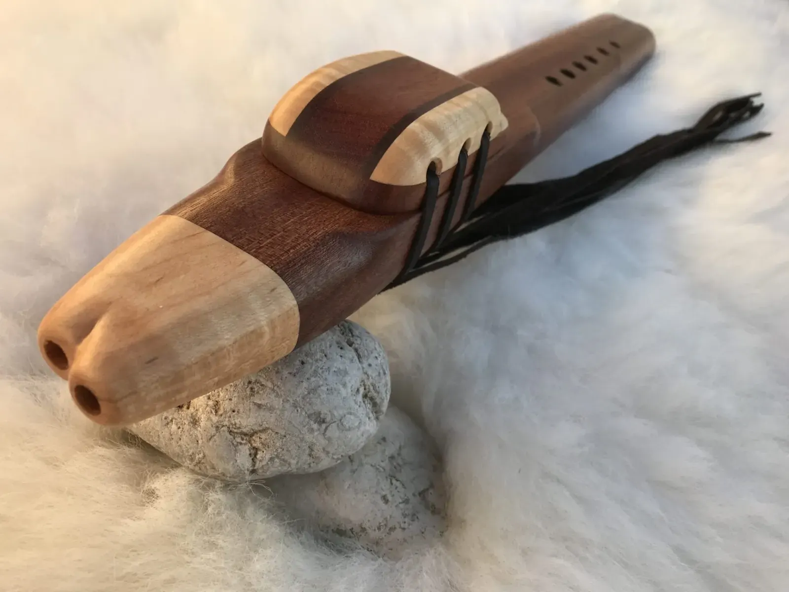 Native American Style Drone Flute - 7 Hole Extended Scale Key of G of Sapele and Maple wood — product photo